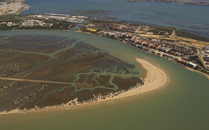 Estudiantes y profesores de la Bahía de Cádiz participan este viernes en el primer Descenso Reivindicativo del Río San Pedro 