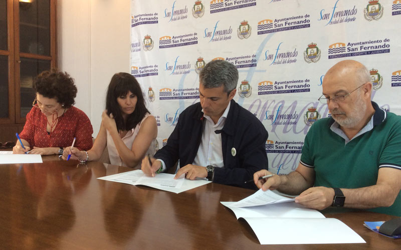 El Patronato de Deportes facilita el uso de instalaciones municipales a tres asociaciones dedicadas a la integración