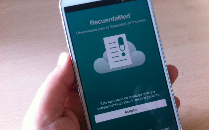 El Hospital Puerta del Mar participa en el desarrollo de una App que ayuda a controlar la medicación