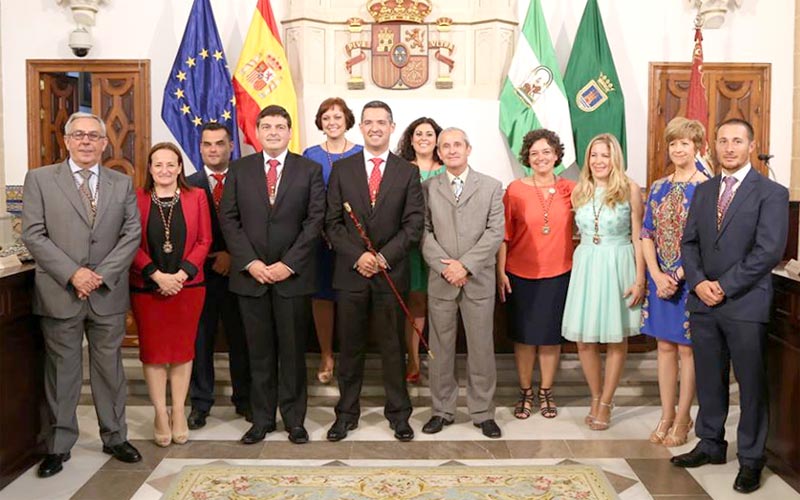 El bipartito roteño PSOE-IU se articula a través de cuatro grandes áreas que se reparten Ruiz Arana y sus tres tenientes de alcalde