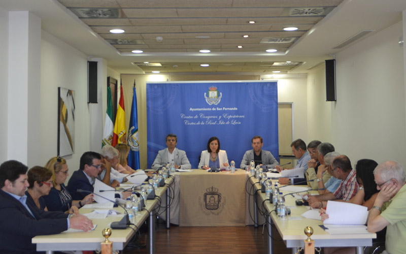 PSOE y PA descubren las cien medidas pactadas que pretenden llevar a cabo como Gobierno de La Isla