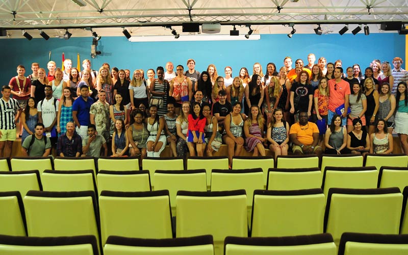 Más de 300 alumnos americanos  estudian español este verano en el Centro Superior de Lenguas Modernas de la UCA