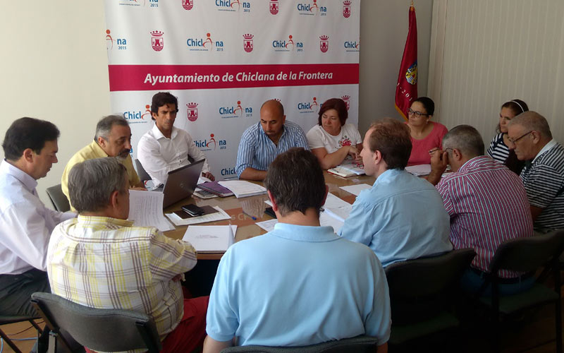 El interventor concreta que la deuda del Ayuntamiento ronda los 175 millones y que hay que “aumentar ingresos o reducir gastos”