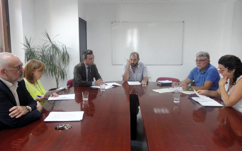 El alcalde de Puerto Real y el rector de la UCA coinciden en estrechar las relaciones entre el campus y el municipio