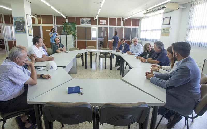 García dice que “Diputación no va a ser convidado de piedra en la defensa de astilleros”; “si tienen futuro es por el PP”, le responden