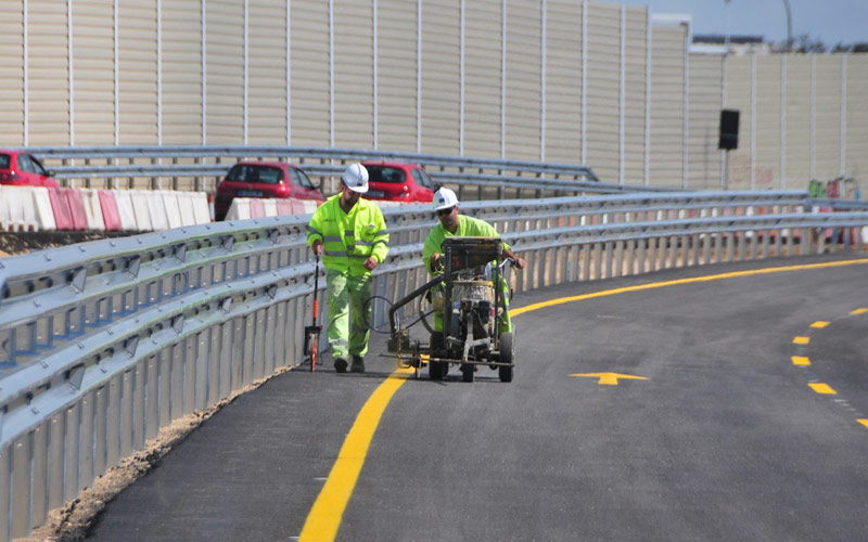 El PSOE critica las inversiones para conservación de carreteras en Cádiz; el PP le acusa de “mentir” y se dedica a sumar otras partidas