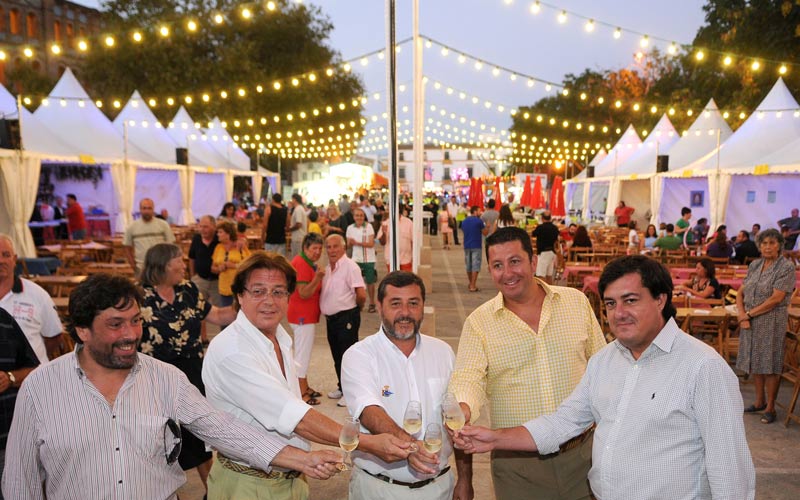 “Velada de Los Milagros sí pero no a cualquier precio”, resalta el tripartito que confía en recuperar de forma “digna” esta fiesta