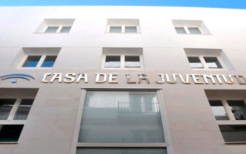 La Casa de la Juventud prolonga hasta la madrugada el horario de su sala de estudio los próximos tres fines de semana