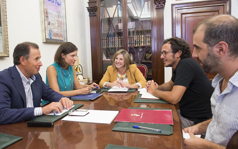Cádiz, San Fernando, Puerto Real y Chiclana se ‘alían’ con la Diputación para la defensa coordinada del sector naval en la Bahía