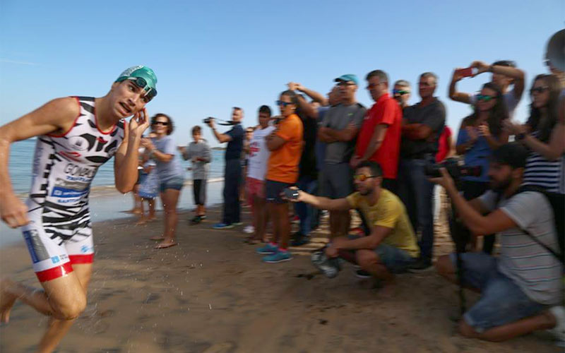 Ignacio González García gana el XX Triatlón Villa de Rota