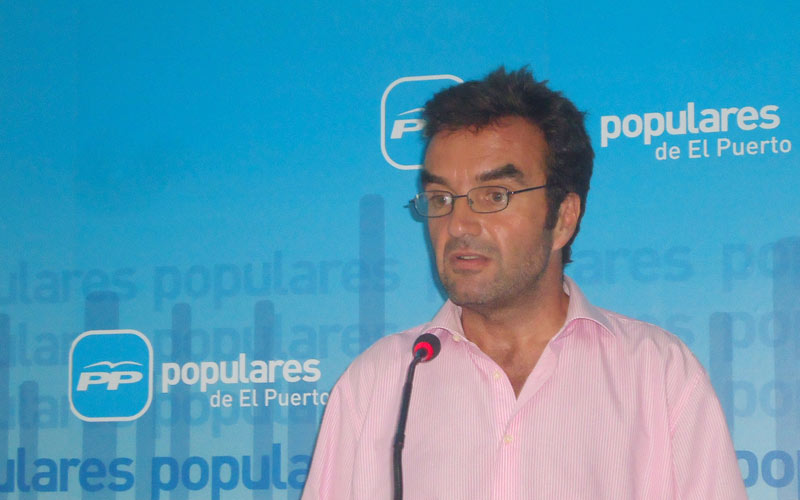 Alegre (PP) reprueba al tripartito por convertir “el día más importante de los portuenses, el de su Patrona” en “un día más”