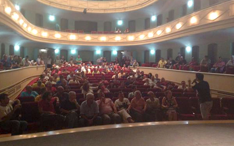 “En la lucha por el futuro de la Bahía no sólo deben estar los trabajadores o las instituciones, debemos implicarnos todos”