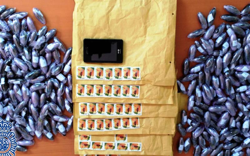 Detenido en Cádiz un joven que se dedicaba a distribuir hachís por correo postal