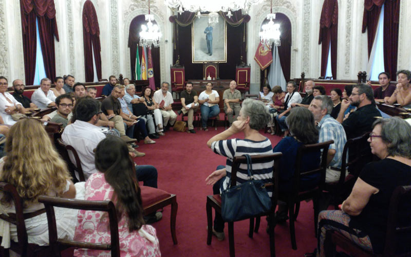 Expertos trabajarán en un protocolo para el recibimiento de los refugiados y su inserción en la sociedad gaditana