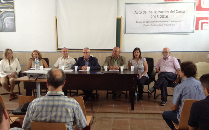Vuelta a clase, también entre rejas: las escuelas de adultos en las prisiones gaditanas atendieron el pasado curso a 2.300 reclusos
