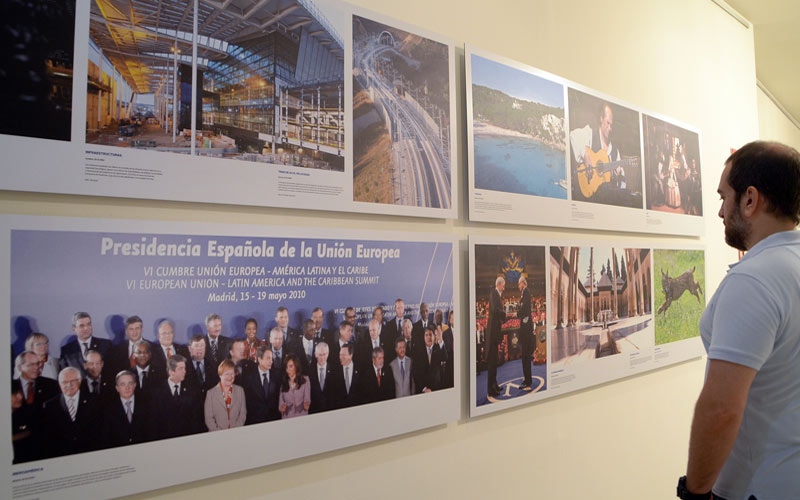 Una muestra de imágenes significativas sobre los treinta años “de integración en Europa” abre la programación del 24-S