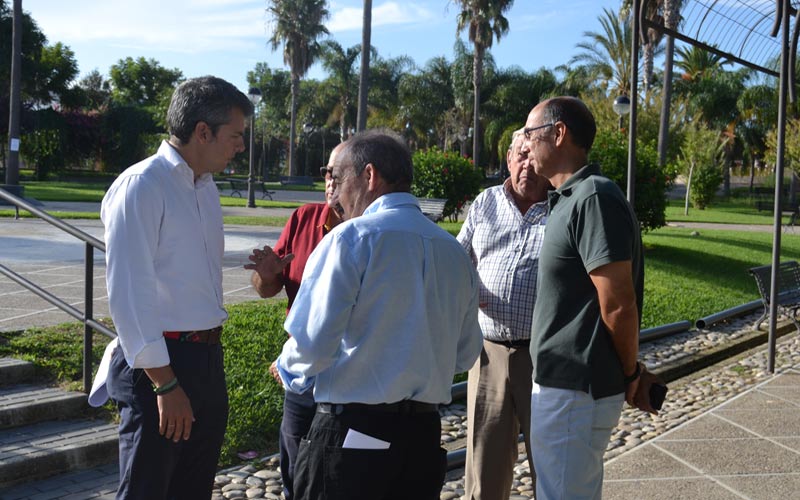 Las pequeñas mejoras proyectadas por Desarrollo Sostenible en diversos parques y zonas de La Isla, al 50% de ejecución
