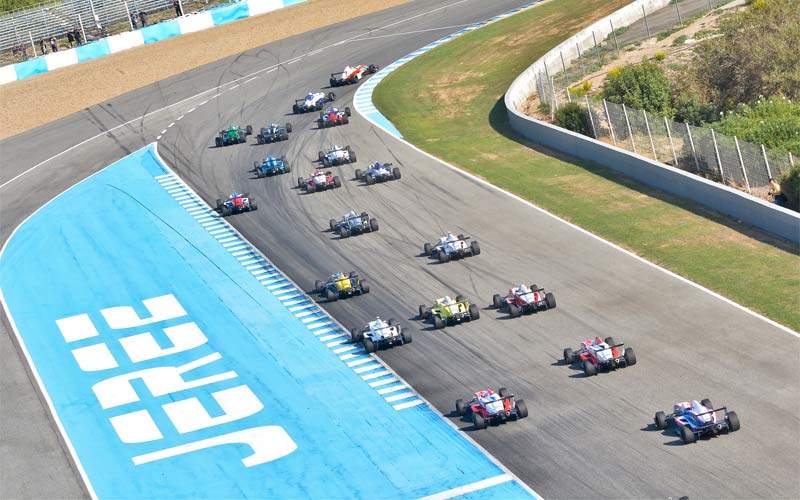 Festival de Automovilismo en el circuito de Jerez este fin de semana con tres categorías en liza