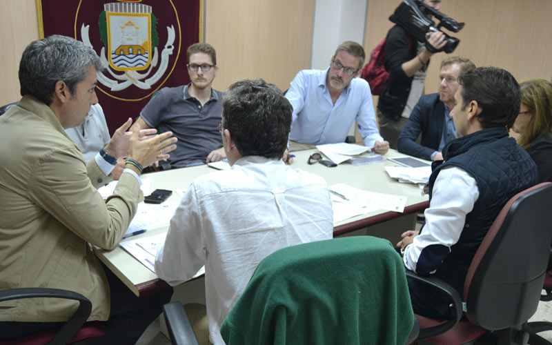 El próximo contrato del servicio de limpieza, contemplando más baldeos y planes de choque en barriadas, rondará los 80 millones