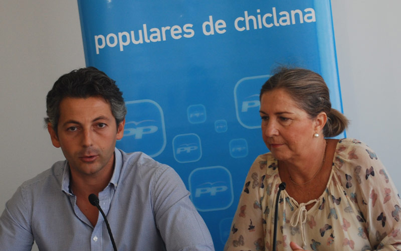 El PP amenaza con obligar al Gobierno chiclanero a través de un juez a darle información sobre “la entrega de vales de alimentos”