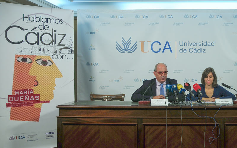‘Hablemos de Cádiz con…’ invita a María Dueñas
