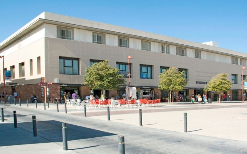 Reifs firma un compromiso con los trabajadores de su residencia de mayores en Chiclana para liquidar las nóminas atrasadas