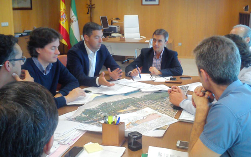 Junta y Ayuntamiento “agilizarán” la puesta en marcha de las instalaciones de La Forestal como centro de educación ambiental