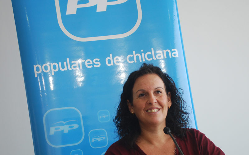 El PP acusa al PSOE de “estar dejando de pagar incluso teniendo dinero para que parezca que estamos en una situación precaria”