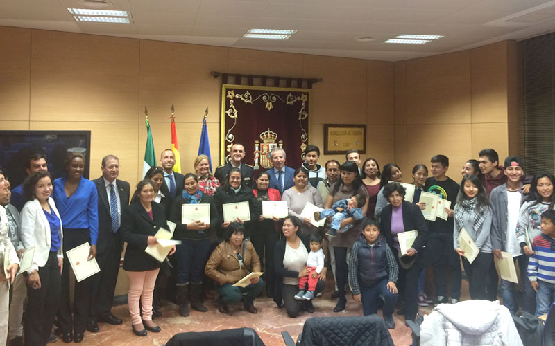 713 extranjeros ‘de Cádiz’ logran la nacionalidad en 2014: “tenéis el compromiso de defender la Constitución como españoles”