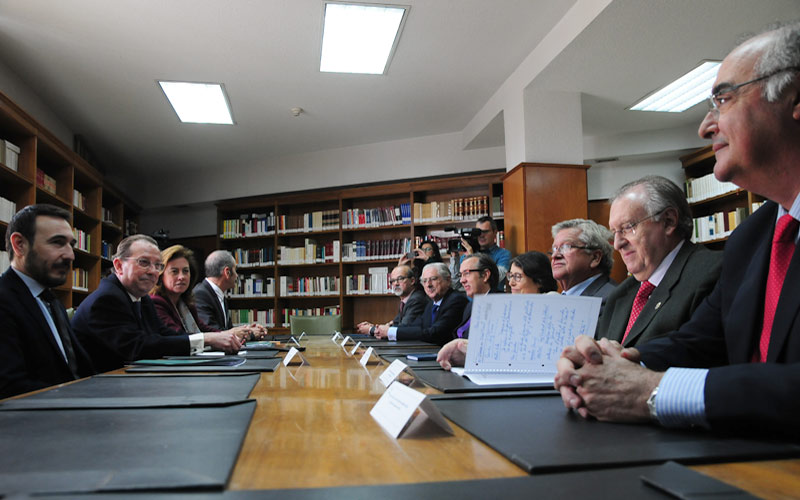 La Justicia gaditana se encamina al “papel cero”, con dudas