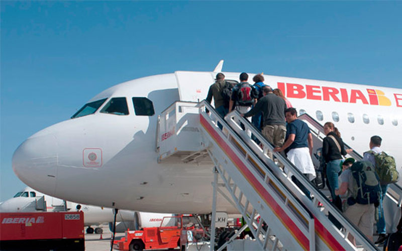 El aeropuerto de Jerez ha movido en los once primeros meses a 795.000 viajeros, un 8% más que en el mismo periodo de 2014