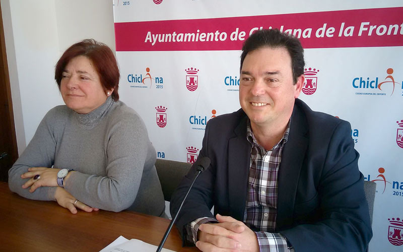 El Gobierno chiclanero plantea aliviar la “penuria económica” del Ayuntamiento remunicipalizando servicios y refinanciando deuda