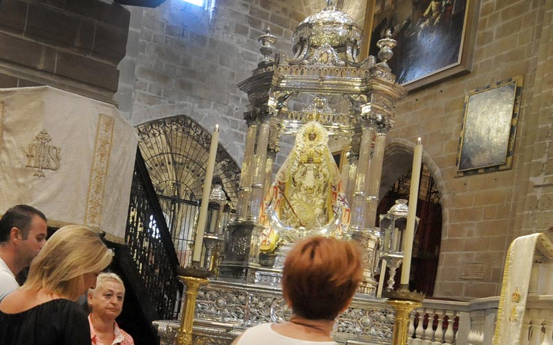 El PP acusa al tripartito de “despreciar a la patrona y al fervor de los portuenses” al negarle la Medalla de Oro de la Ciudad