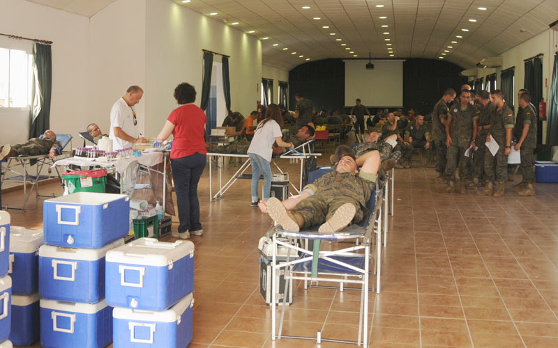 Más de 35.000 donaciones de sangre y plasma de gaditanos