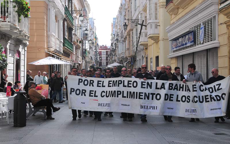Semana de lucha de los extrabajadores de Delphi cuando se cumplen dos años de encierro sin respuesta alguna de la Junta