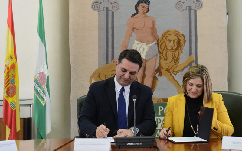 Junta y Diputación invierten este año casi medio millón de euros para promocionar la provincia gaditana como destino turístico