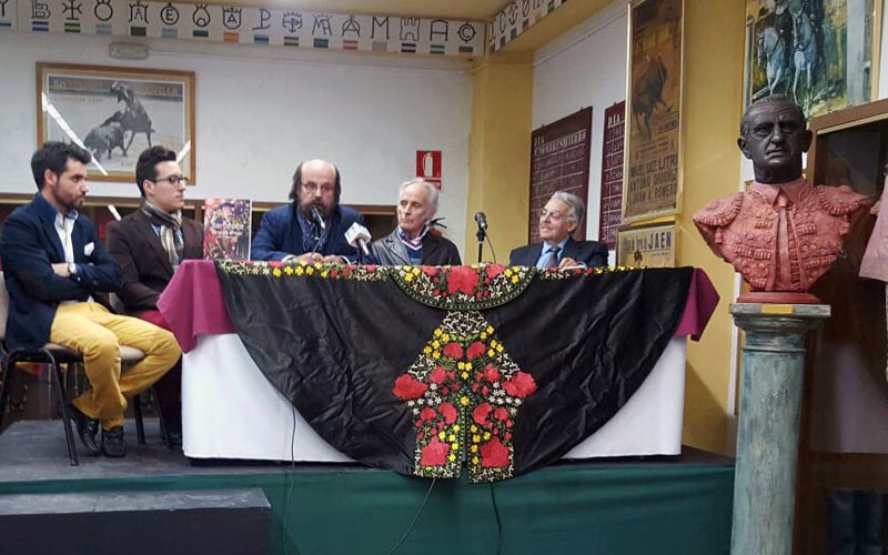 Jesús Cuesta Arana presenta un nuevo libro sobre Juan Belmonte