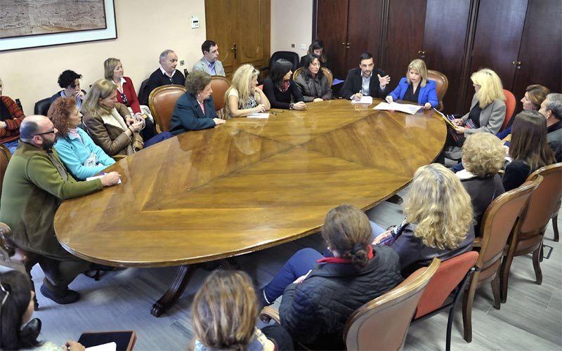 El Consistorio ofrece a diversas protectoras de animales la posibilidad de gestionar el Centro Zoosanitario Municipal