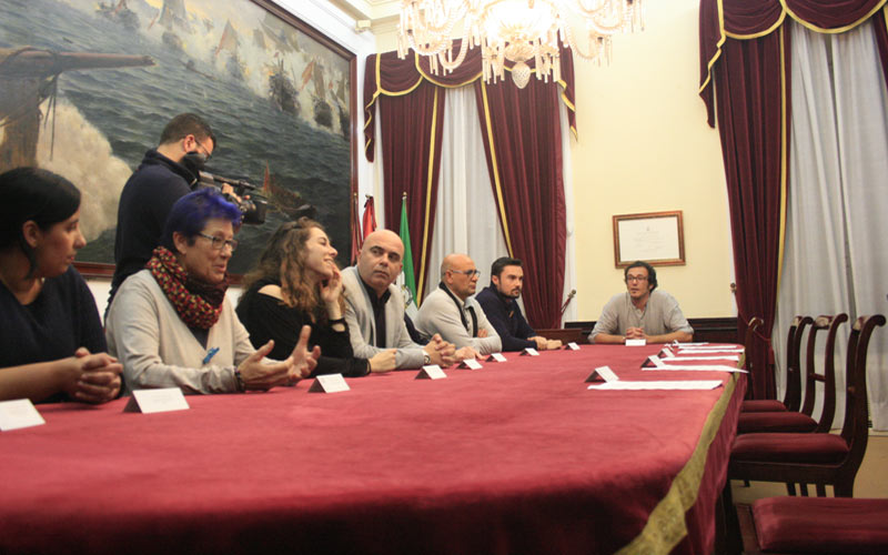 La Junta de Portavoces esperaba conocer el grado de cumplimiento de los acuerdos plenarios, pero será en una próxima convocatoria