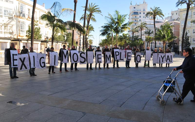 Casi 600 personas encuentran trabajo en febrero en una provincia de Cádiz con 184.000 parados, 8.300 menos que hace un año