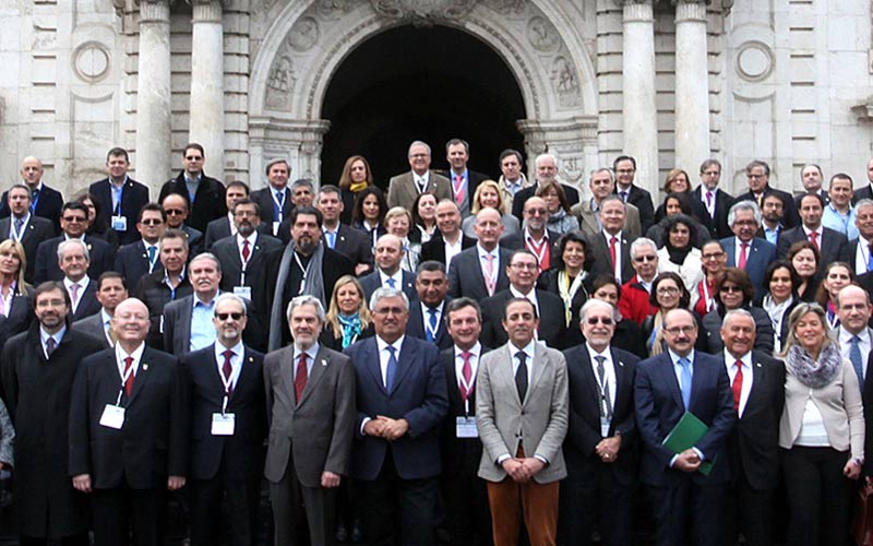 El rector de la UCA se convierte en el nuevo presidente de la Asociación Universitaria Iberoamericana de Postgrado