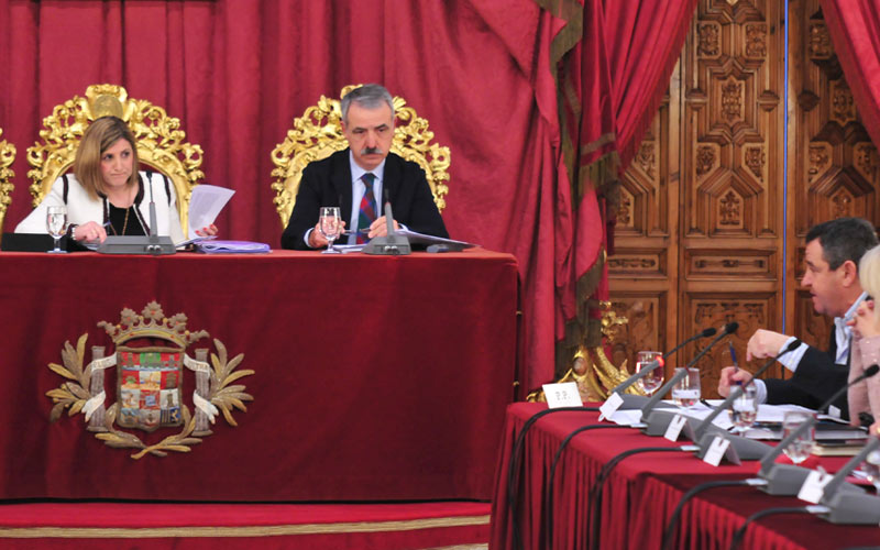 PSOE y PA tumban las propuestas elevadas por el PP a un pleno extraordinario de la Diputación sobre gestión de fondos europeos