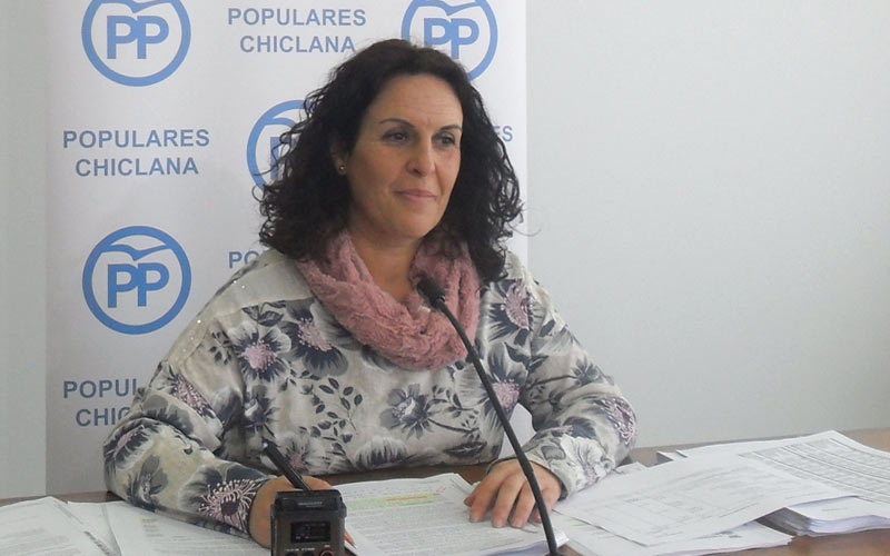 Hita (PP) presiente que el PSOE “despilfarra” para “provocar que el Gobierno intervenga el Ayuntamiento” y poder subir impuestos