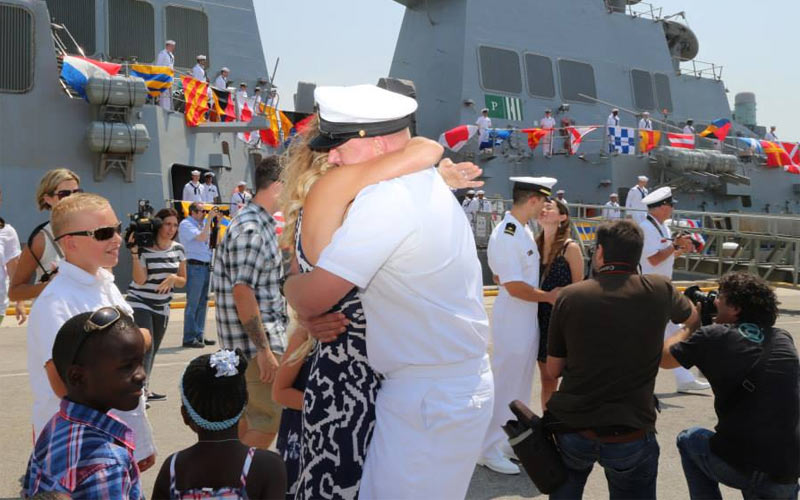 Rota y El Puerto ‘luchan’ por atraer a los nuevos norteamericanos de la Base Naval llegados en los barcos del escudo antimisiles
