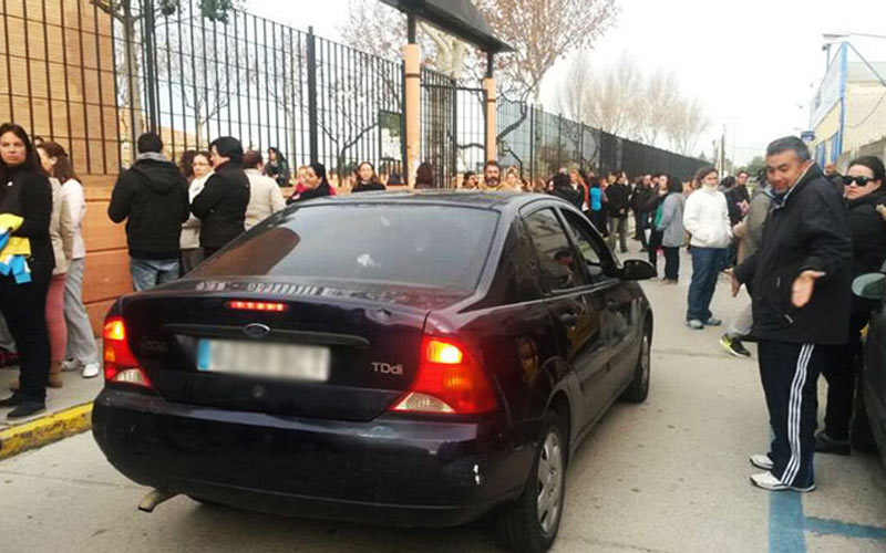 El Ayuntamiento admite que no puede reforzar la seguridad a la entrada y salida de los colegios con policías locales ni voluntarios