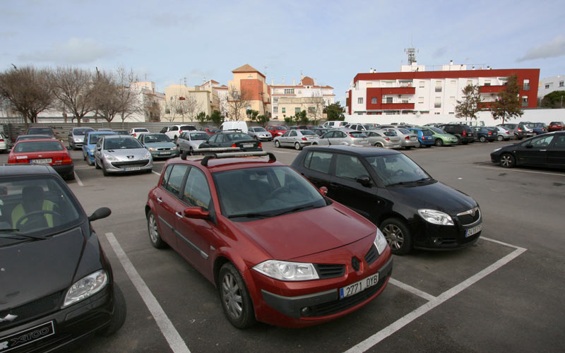 El Ayuntamiento aclara al PP que reabrirá antes del verano el aparcamiento de los Salesianos de forma regular y legal