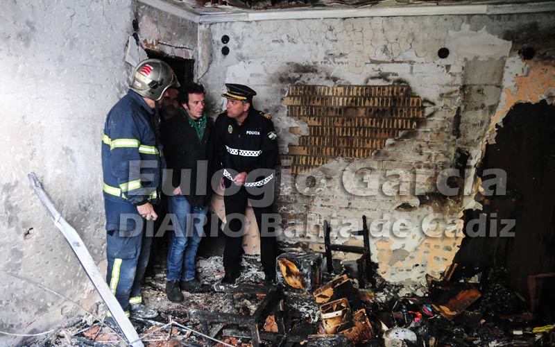 Un incendio en una vivienda ‘despierta’ a la Viña