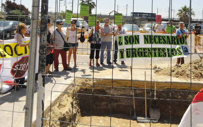 “El margen de maniobra para llegar a anular la operación de los parkings por completo es escaso pero vamos a seguir insistiendo”