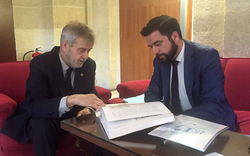 El Tricentenario llama a la puerta de sus potenciales colaboradores