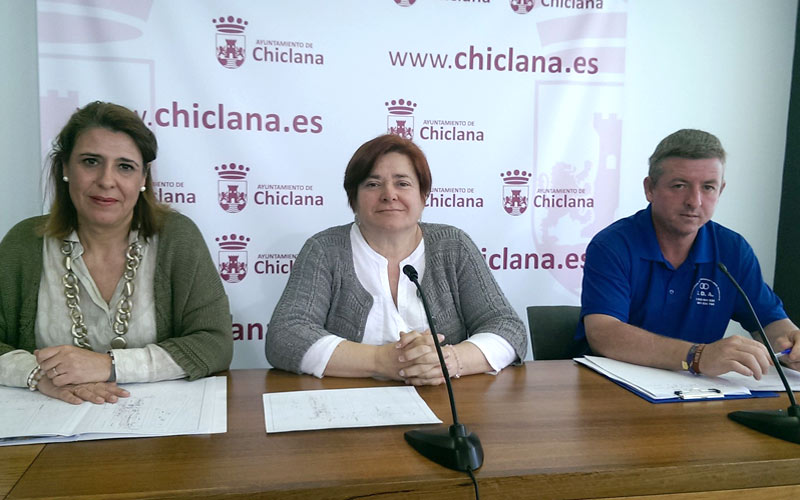 El rastrillo de segunda mano se trasladará este domingo del recinto ferial al centro chiclanero a modo de prueba
